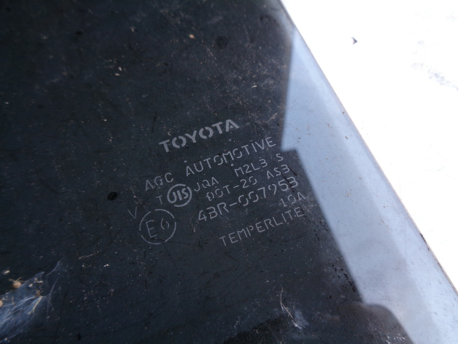 TOYOTA URBAN CRUISER 2011 NSR PASSENGER SIDE REAR DOOR WINDOW GLASS