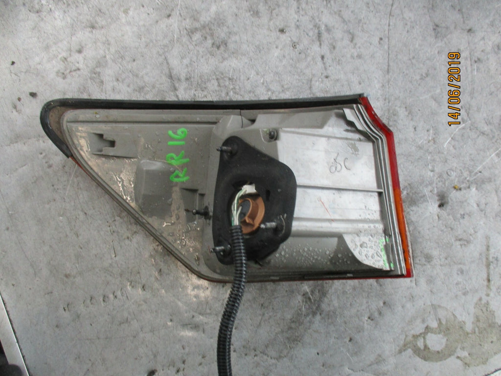 LEXUS IS XE20 OSR DRIVER SIDE REAR OUTER TAIL LIGHT