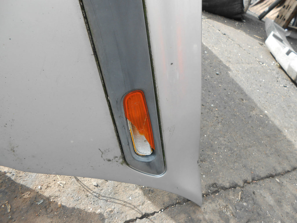 HONDA ACCORD MK6 2000 COMPLETE REAR PLASTIC BUMPER SILVER