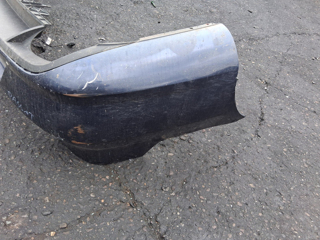 2014 VW VOLKSWAGEN PASSAT B7 SALOON COMPLETE REAR BUMPER BLUE