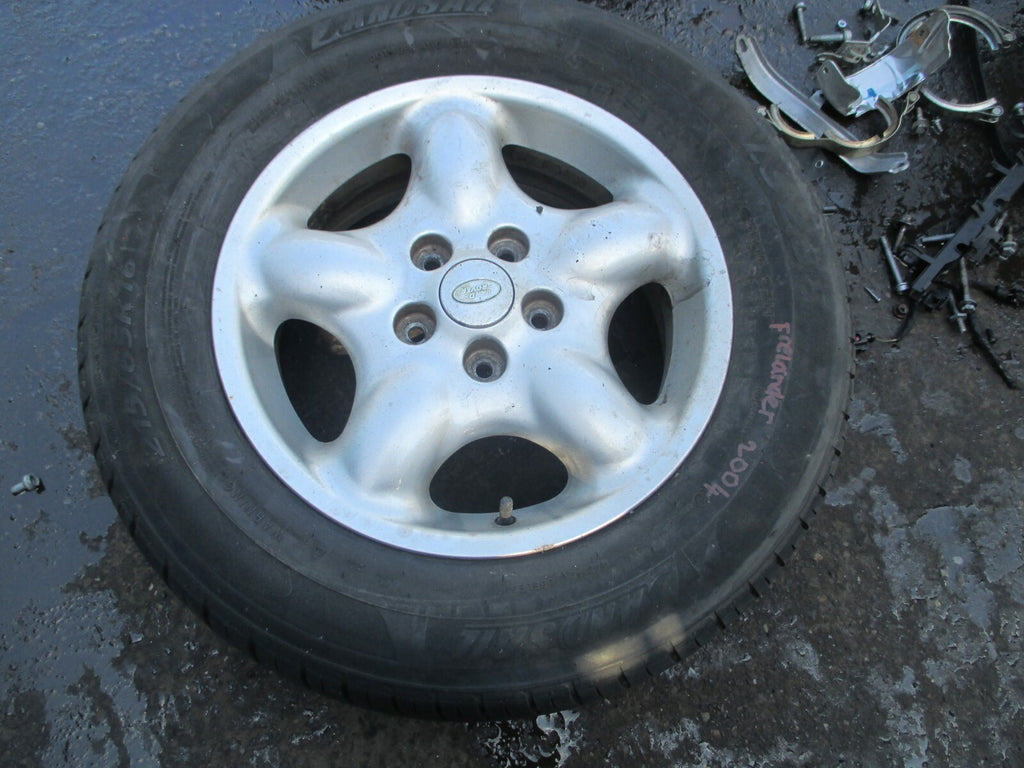 LANDROVER FREELANDER L314 MK1 2004 WHEEL AND TYRE 215 65 16