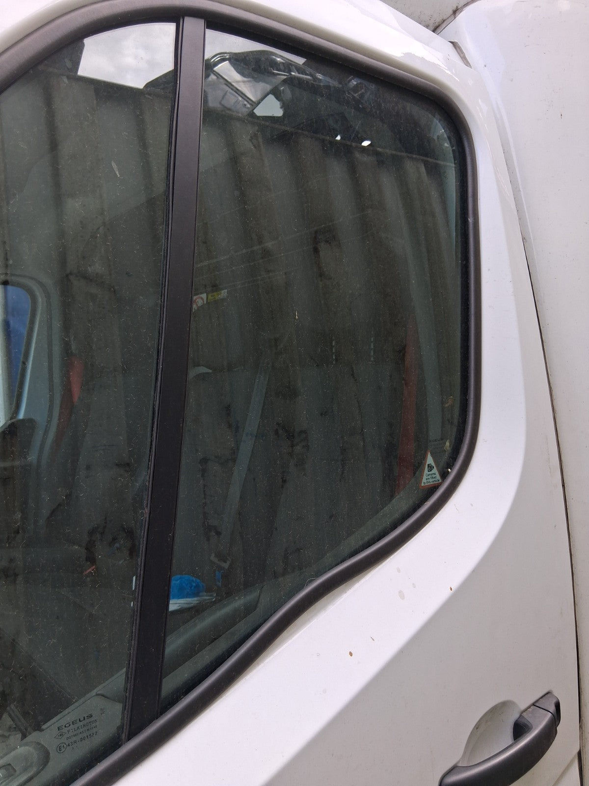 2024 RENAULT MASTER MK3 NSF PASSENGER SIDE FRONT MAIN WINDOW GLASS