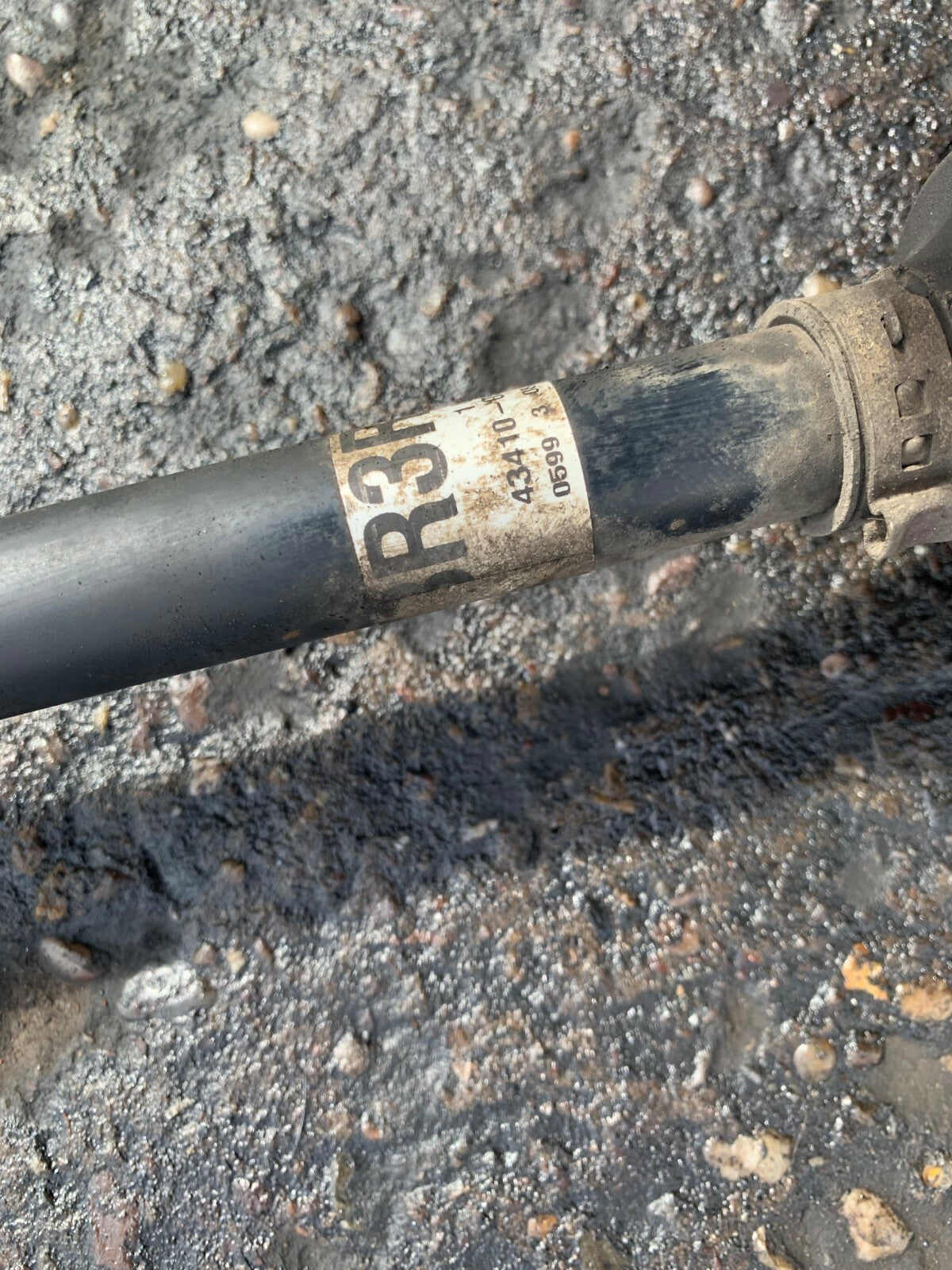 PEUGEOT 108 1.0 OS DRIVER SIDE DRIVESHAFT 434100H040A DRIVE SHAFT 43410-0H040-A