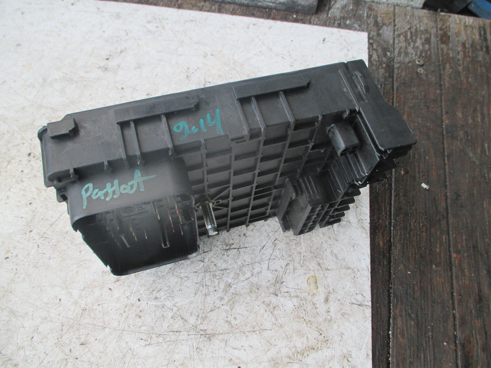 VW VOLKSWAGEN PASSAT 2014 B7 2.0 DIESEL FUSE BOX RELAY 3C0937125A