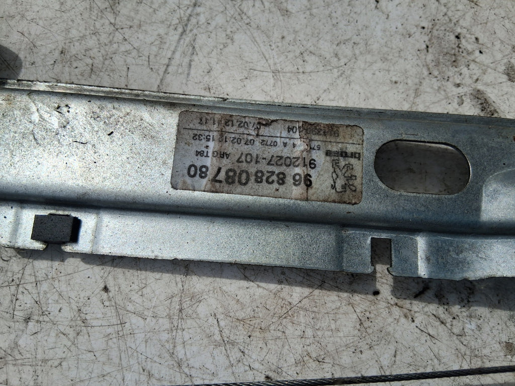2012 PEUGEOT 3008 MK1 NSF PASSENGER FRONT LEFT WINDOW MOTOR REGULATOR 9682808780