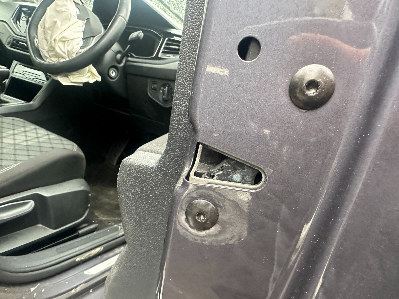 2023 VOLKSWAGEN TAIGO OSF DRIVER SIDE FRONT DOOR LOCK MECH MECHANISM ACTUATOR