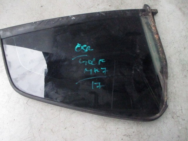 2017 VW VOLKSWAGEN GOLF MK7 OSR DRIVER SIDE QUARTER GLASS 5G6845214