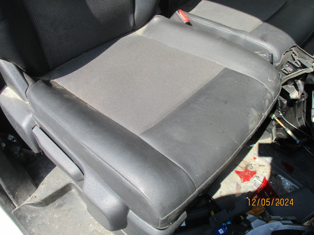 VAUXHALL VIVARO MK3 C 2020 OSF DRIVER SIDE FRONT COMPLETE SEAT HALF LEATHER