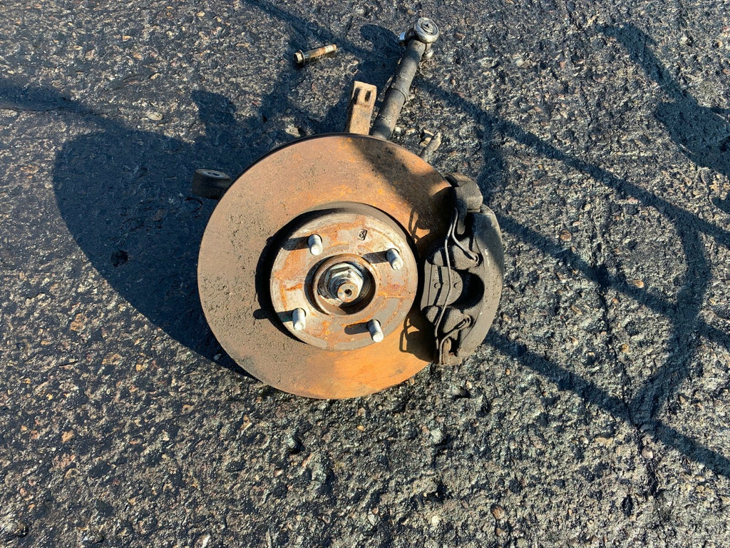 FORD ECOSPORT 2017 1.5 PETROL OS DRIVER SIDE COMPLETE HUB WITH CALIPER