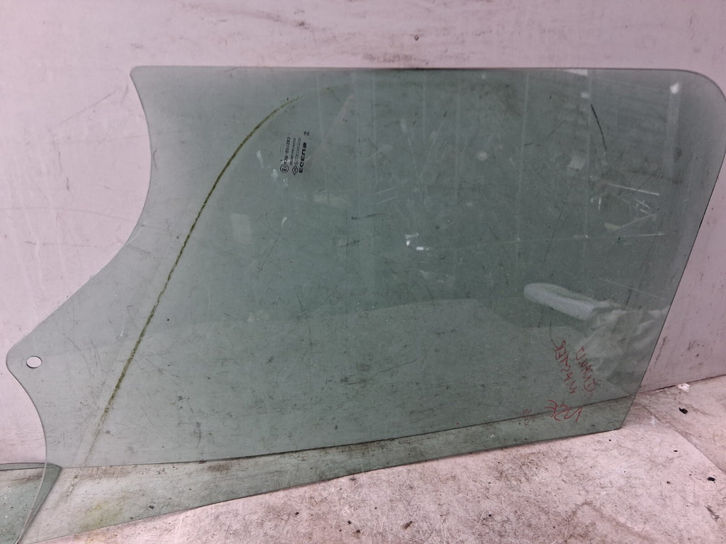 2023 RENAULT MASTER MK3 NSF PASSENGER SIDE FRONT LEFT WINDOW GLASS 43R001583