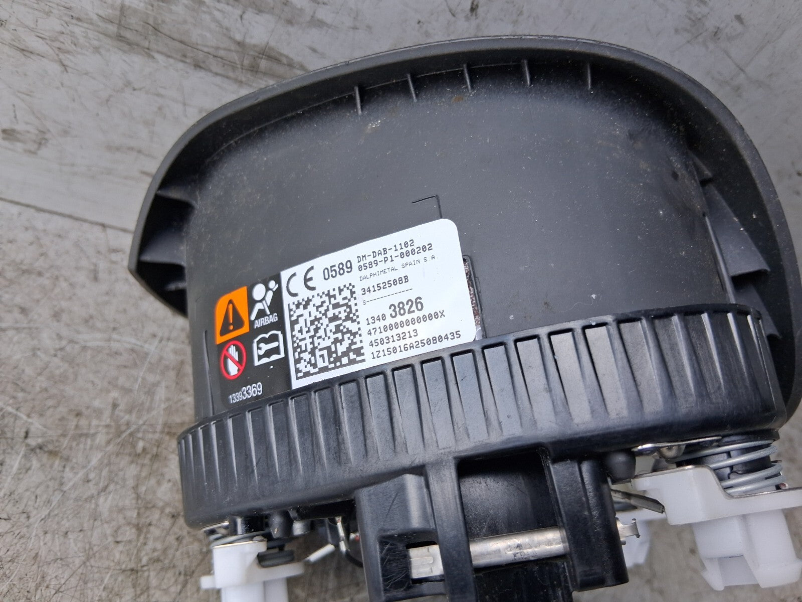 2015 VAUXHALL CORSA E STEERING WHEEL AIRBAG 13403826