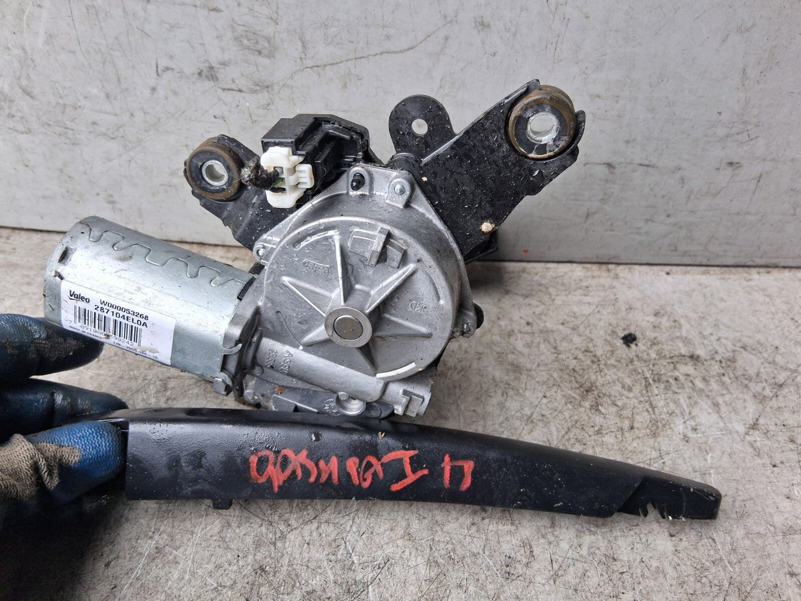 2018 NISSAN QASHQAI J11 REAR WINDSCREEN WIPER MOTOR MECHANISM 287104EL0A