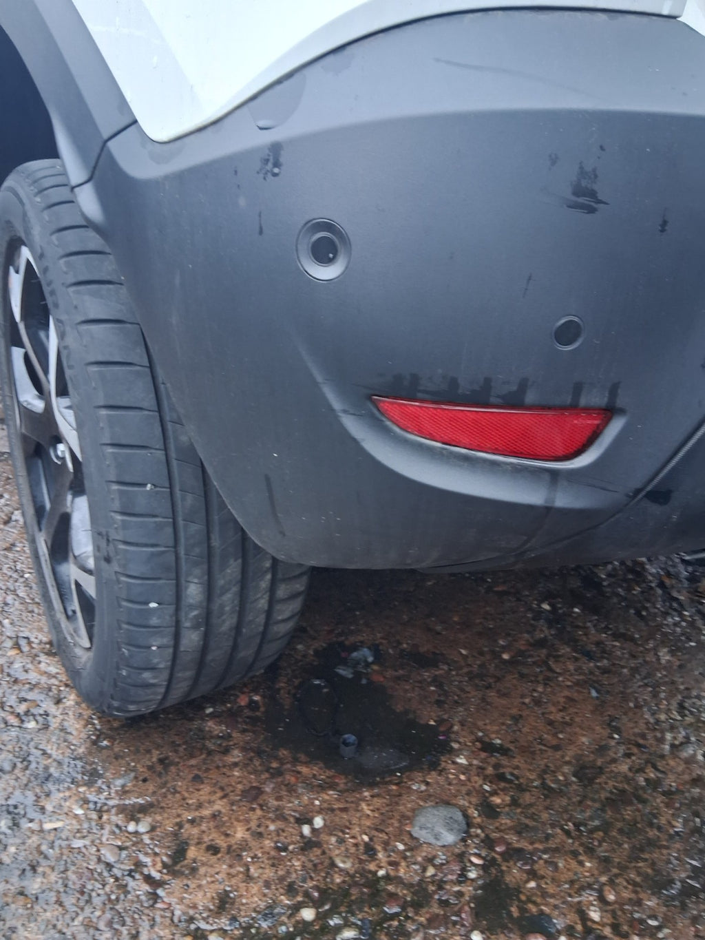 2024 VAUXHALL CROSSLAND X COMPLETE REAR BUMPER WITH PDC SENSORS BLACK