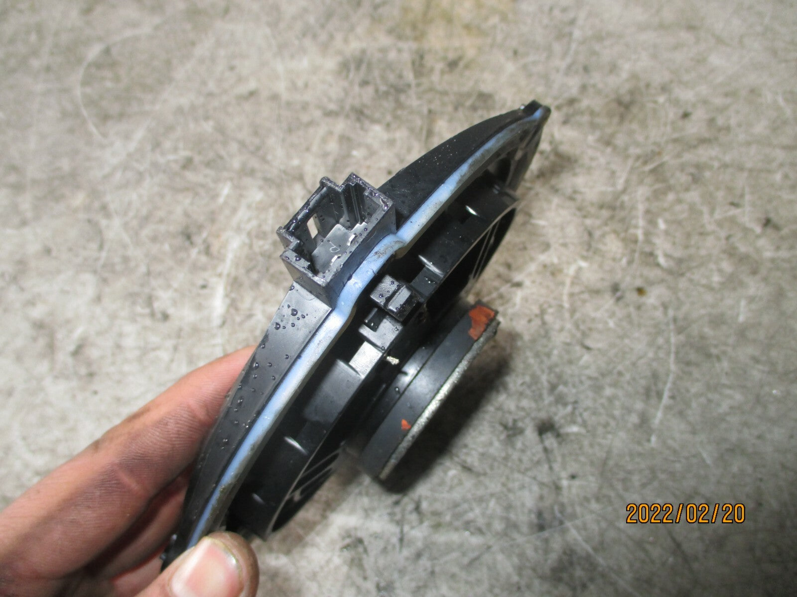 PEUGEOT 2008 2014 NSF FRONT PASSENGER SIDE DOOR SPEAKER 9803506480