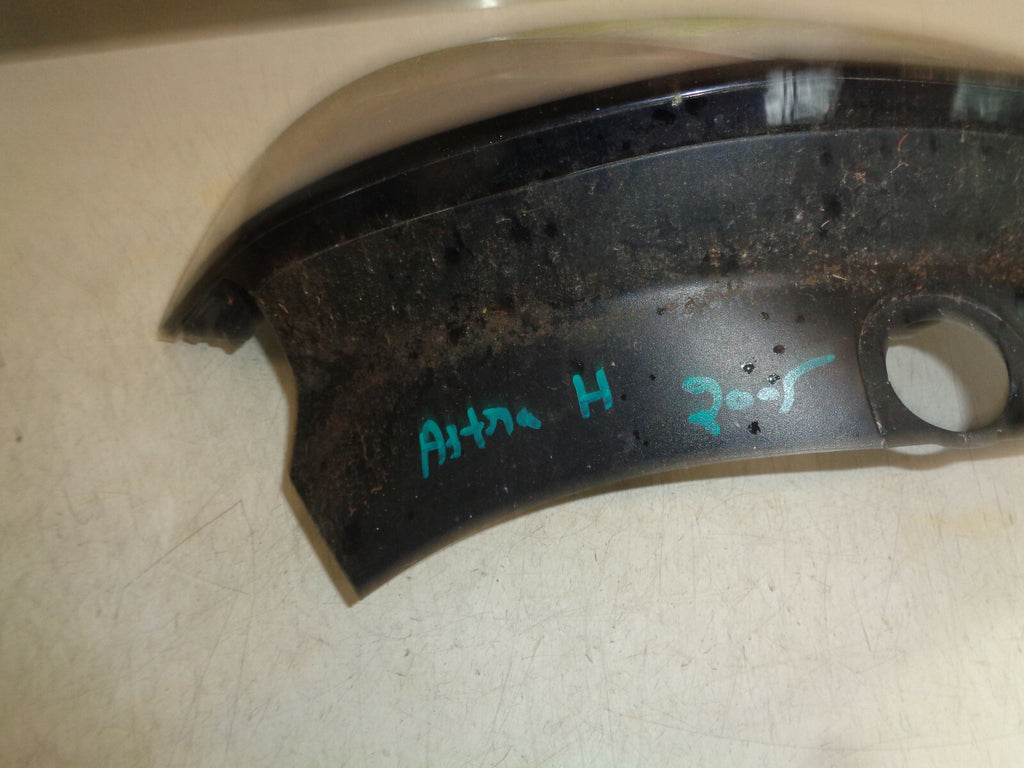 VAUXHALL ASTRA H MK5 2006 OSR DRIVER SIDE REAR TAIL LIGHT CLUSTER