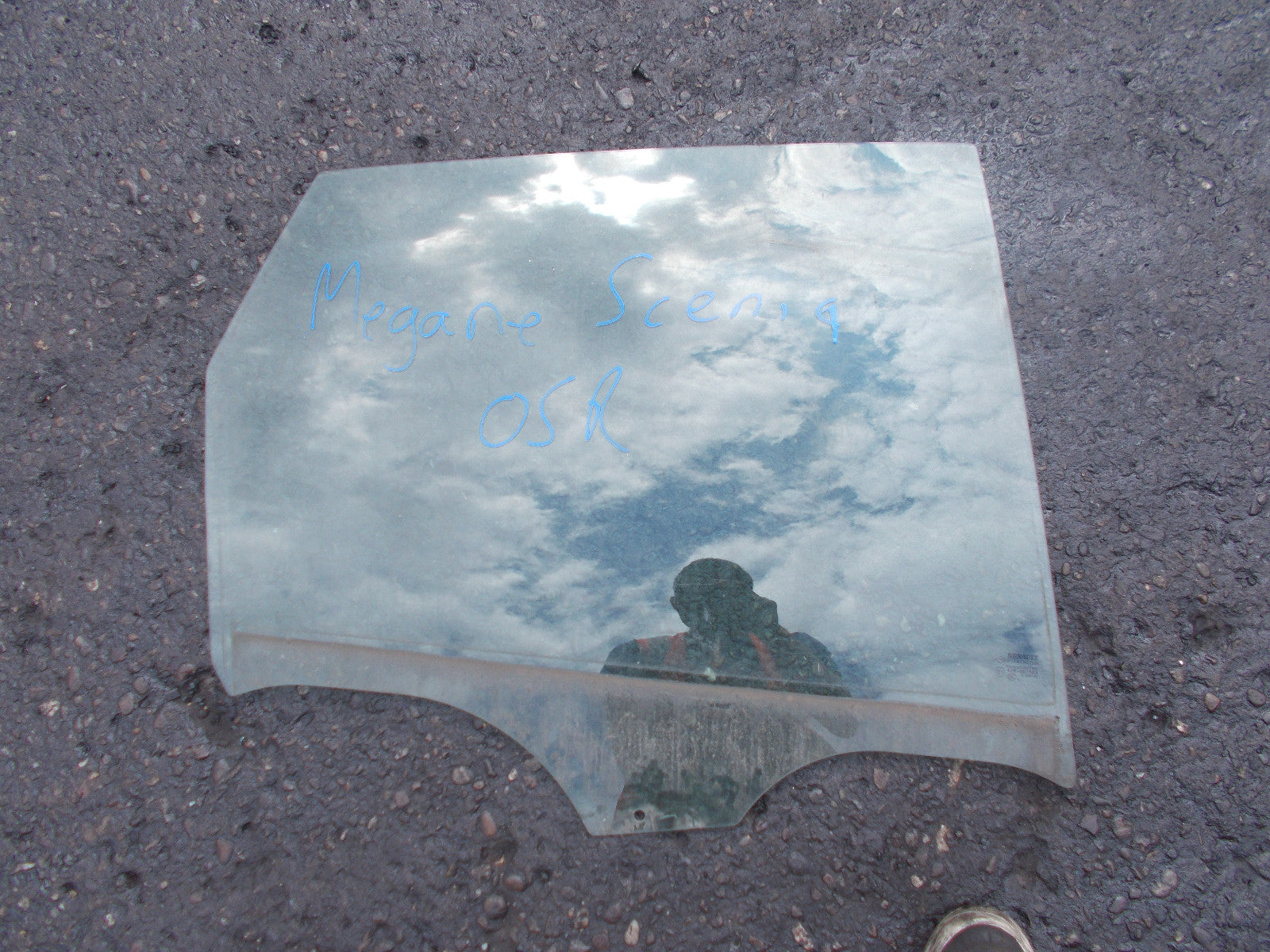 RENAULT MEGANE SCENIC MK2 2004 OSR OFF SIDE REAR PASSENGER SIDE QUARTER GLASS
