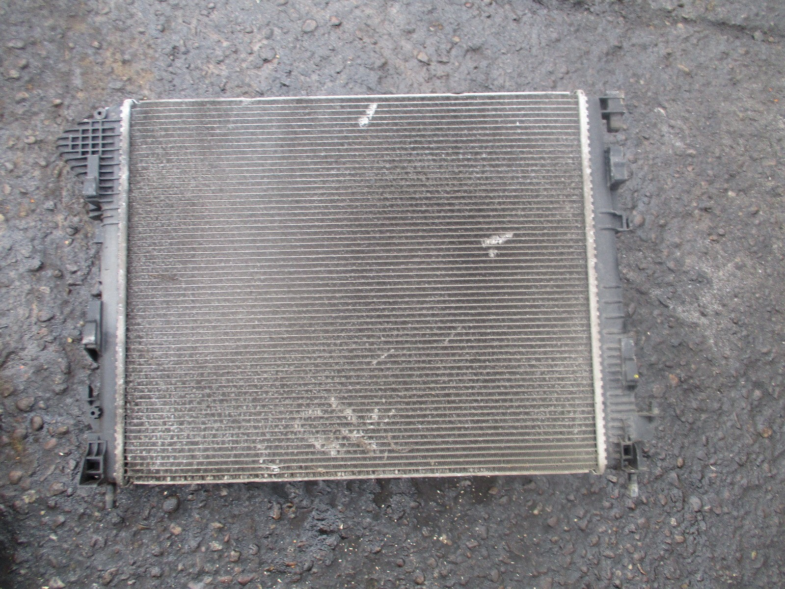 2012 VAUXHALL VIVARO MK1 2.0 DIESEL MANUAL RADIATOR RADPACK