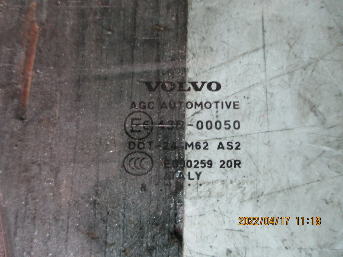 VOLVO C30 2008 OSF FRONT DRIVER SIDE WINDOW GLASS