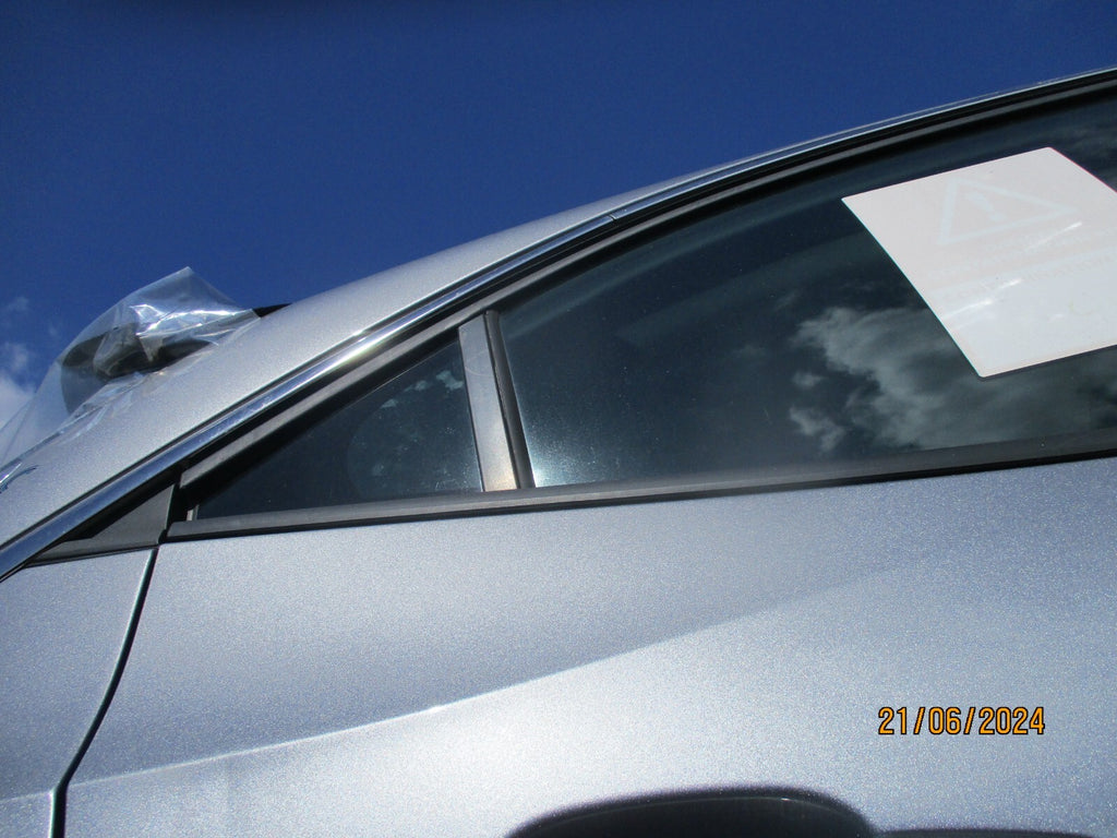 VAUXHALL MOKKA B MK2 2022 OSR DRIVER SIDE REAR QUARTER WINDOW GLASS
