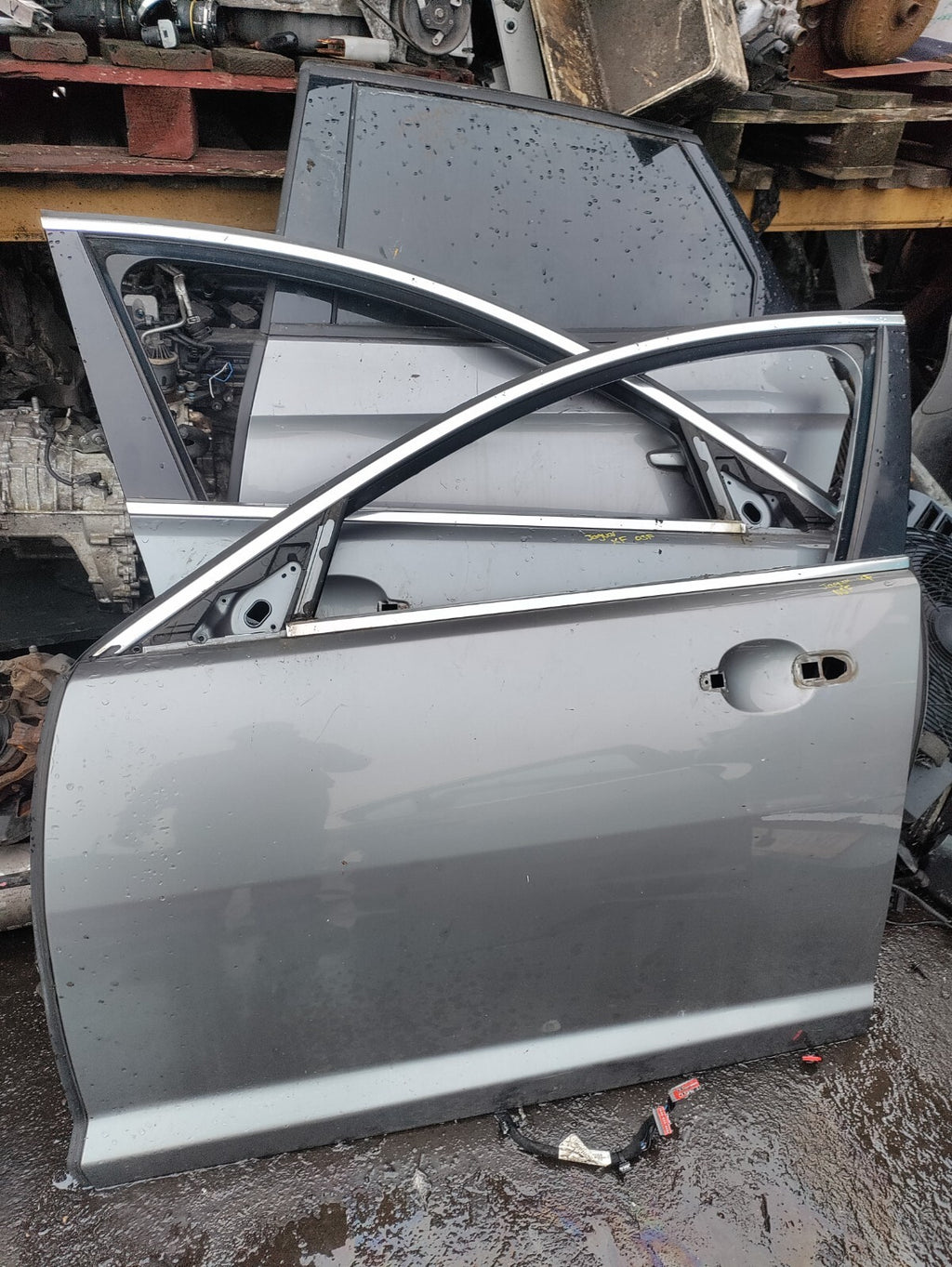 2009 JAGUAR XF X250 NSF PASSENGER SIDE FRONT BARE DOOR SILVER