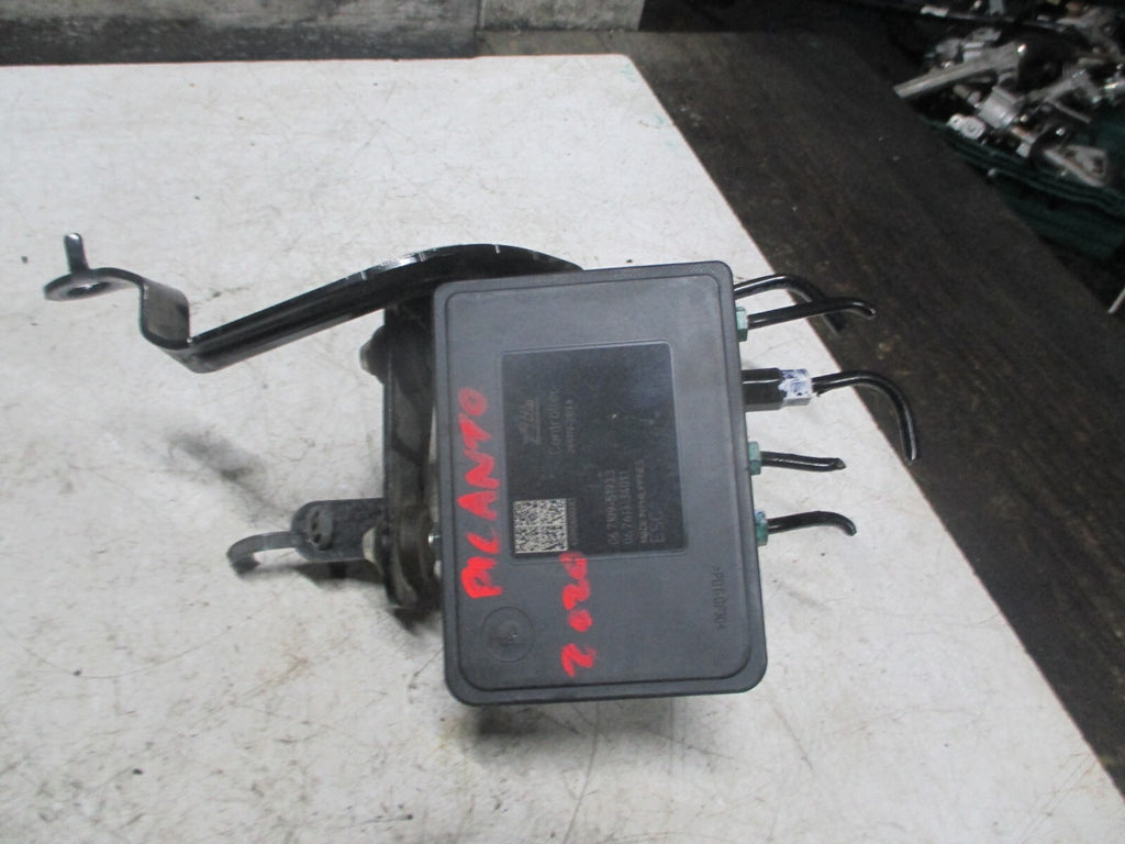 KIA PICANTO MK3 2020 1.0 PETROL ABS PUMP MODULATOR 58900G6970