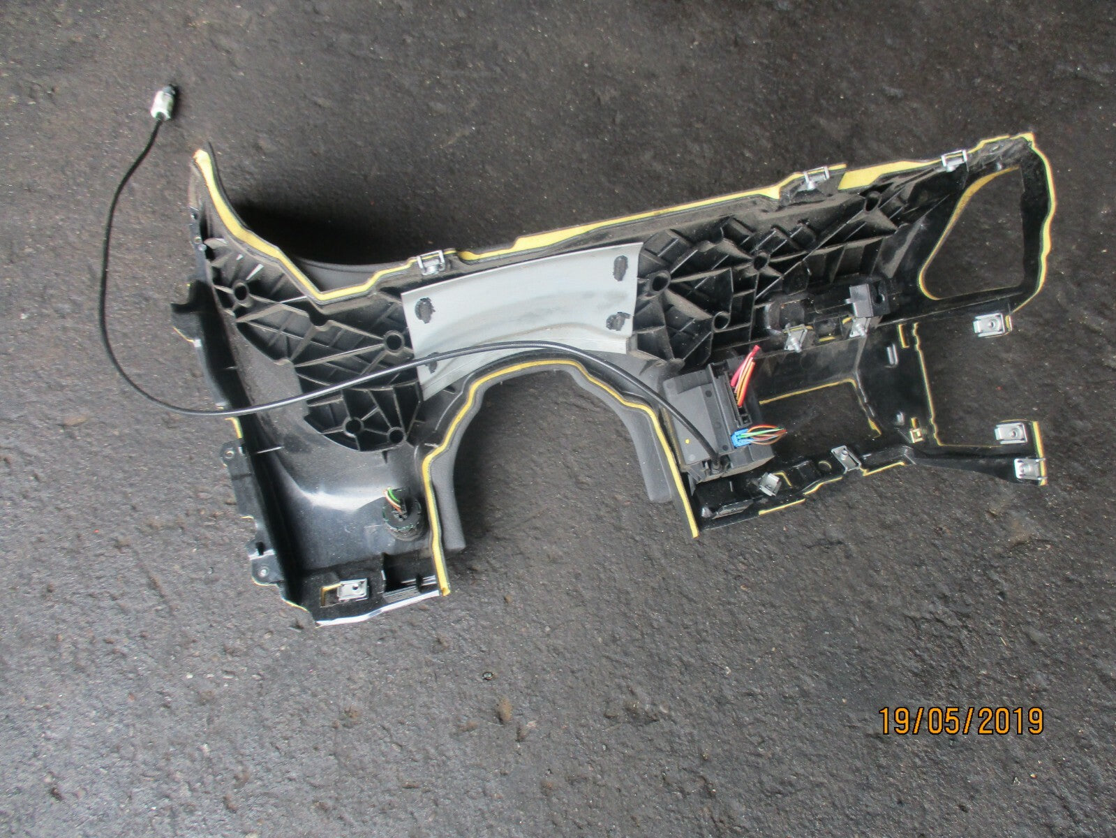 MERCEDES E CLASS W211 STEERING WHEEL LOWER TRIM & KEY READER IGNITION MODULE