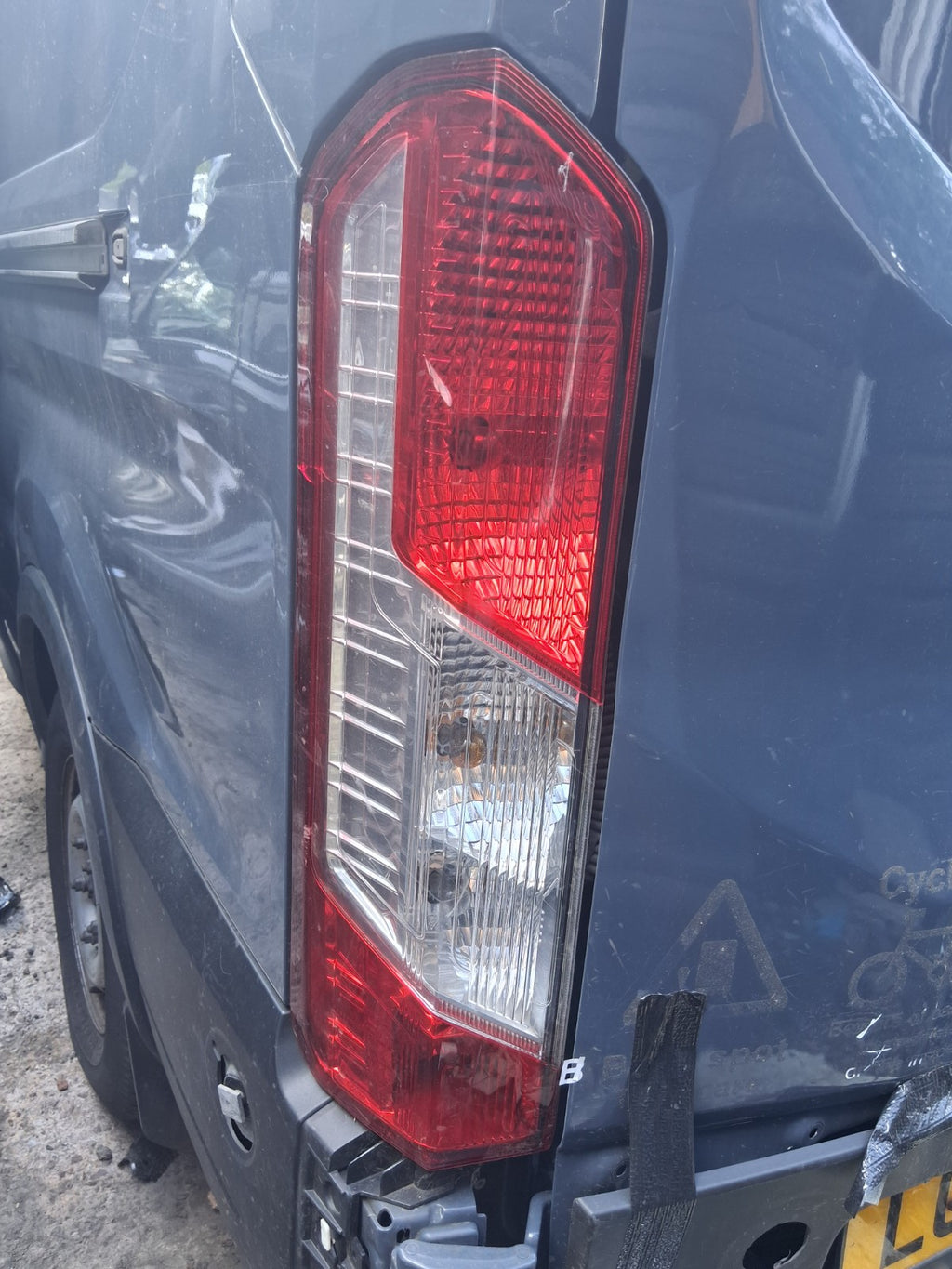 2021 FORD TRANSIT MK8 350 NSR PASSENGER SIDE REAR TAIL LIGHT LAMP