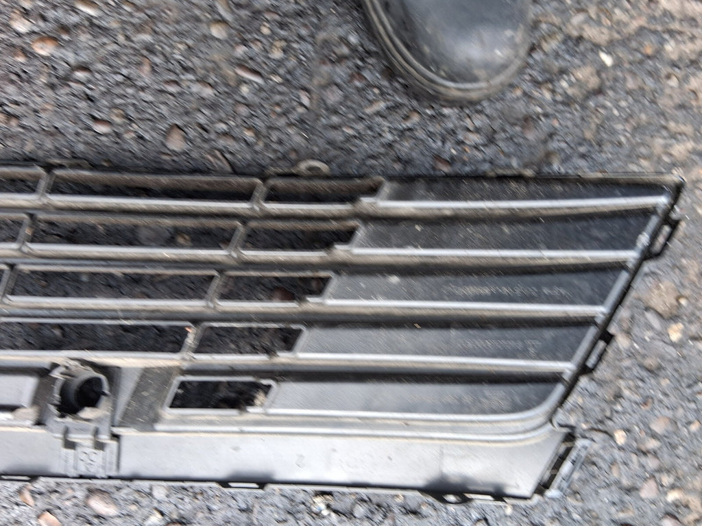 2024 VAUXHALL ASTRA L ESTATE FRONT BUMPER LOWER GRILL WITHOUT SENSOR 9839979680