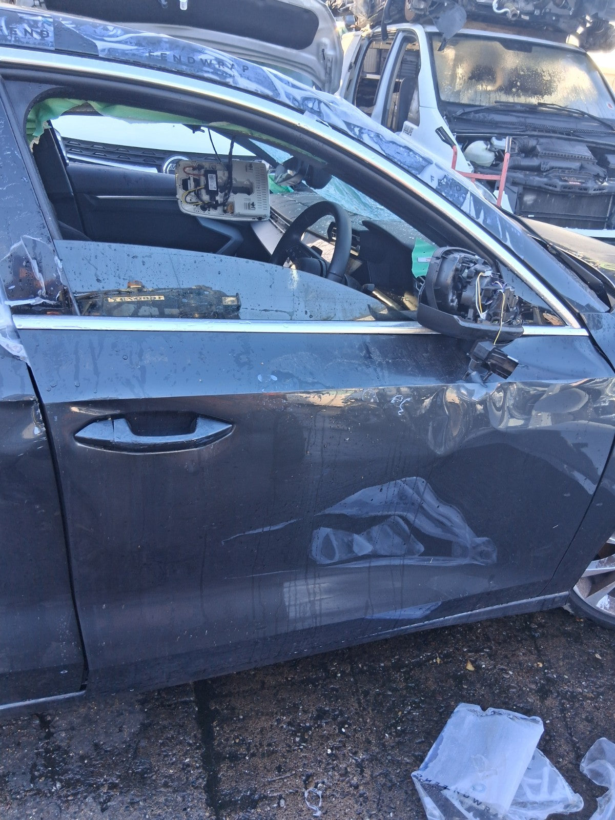 2025 AUDI A3 8Y HATCHBACK FACELIFT OSF DRIVER SIDE RIGHT BARE DOOR GREY LX7L