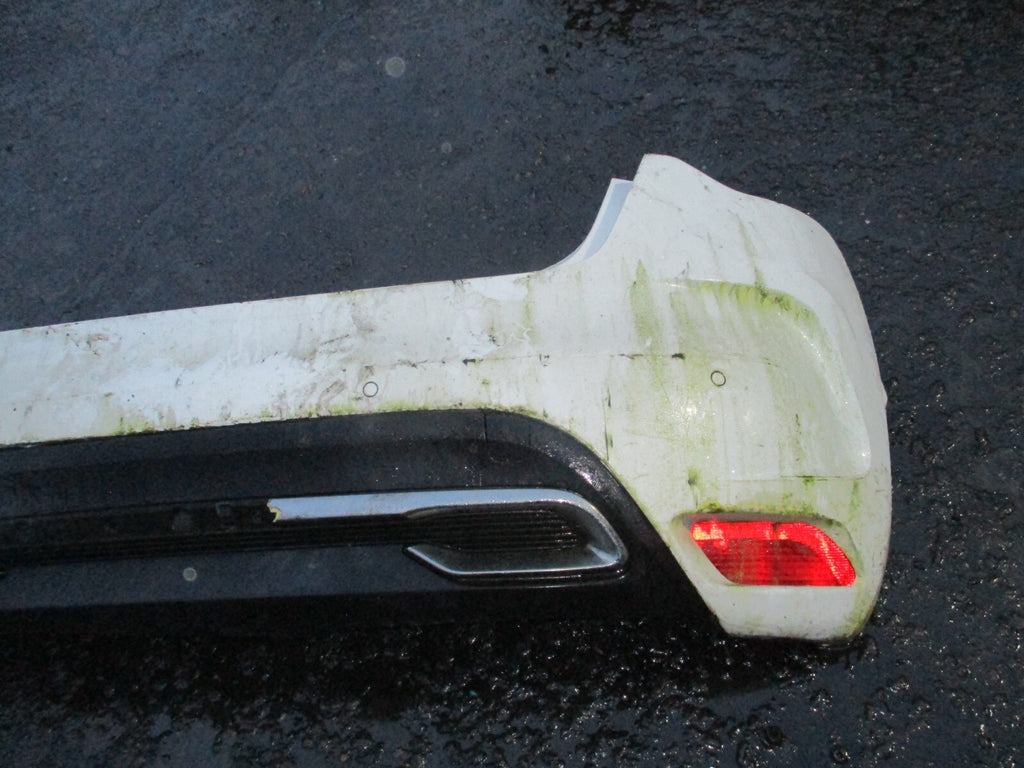 CITROEN DS4 2016 REAR COMPLETE BUMPER DIFFUSER PDC SENSOR WHITE