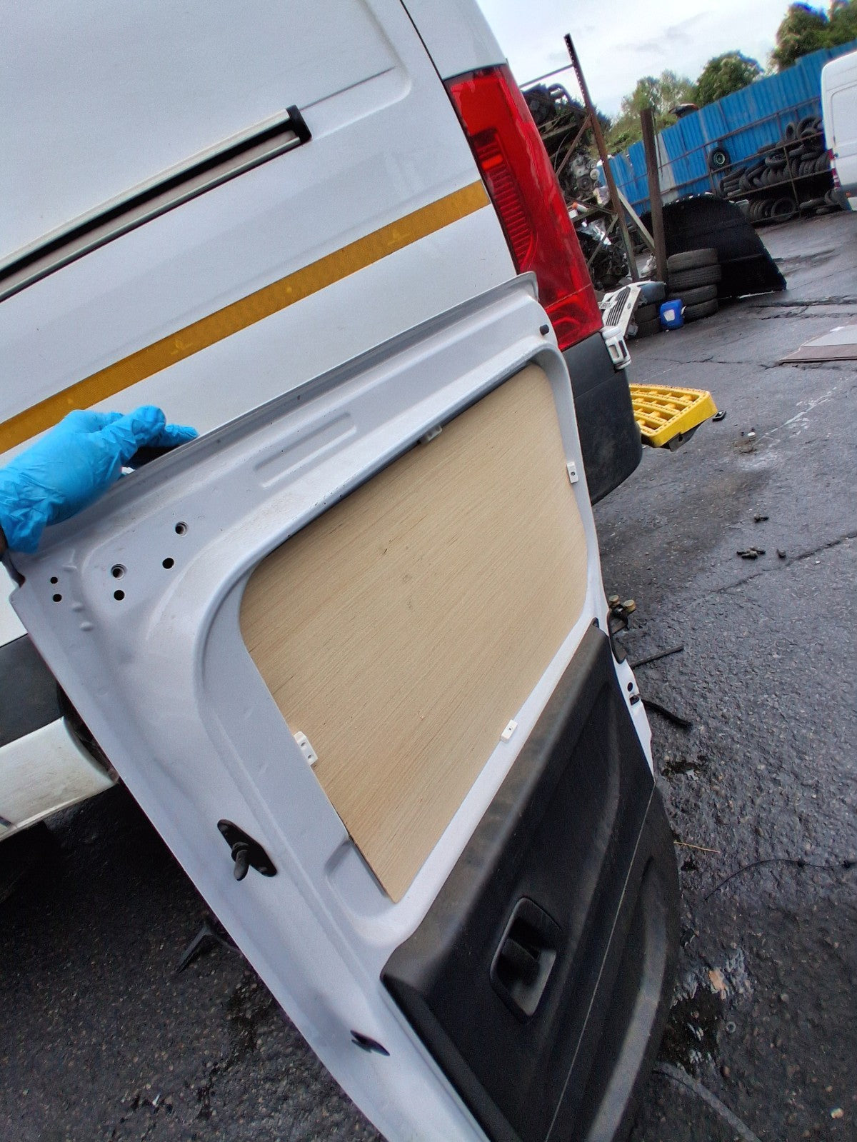 2023 CITROEN BERLINGO MK3 OS DRIVERS SIDE SLIDING LOADING DOOR WHITE