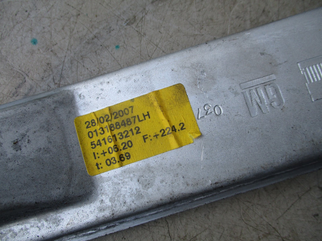 2007 VAUXHALL CORSA D 3 DOOR NSF PASSENGER SIDE WINDOW MOTOR REGULATOR 013188487