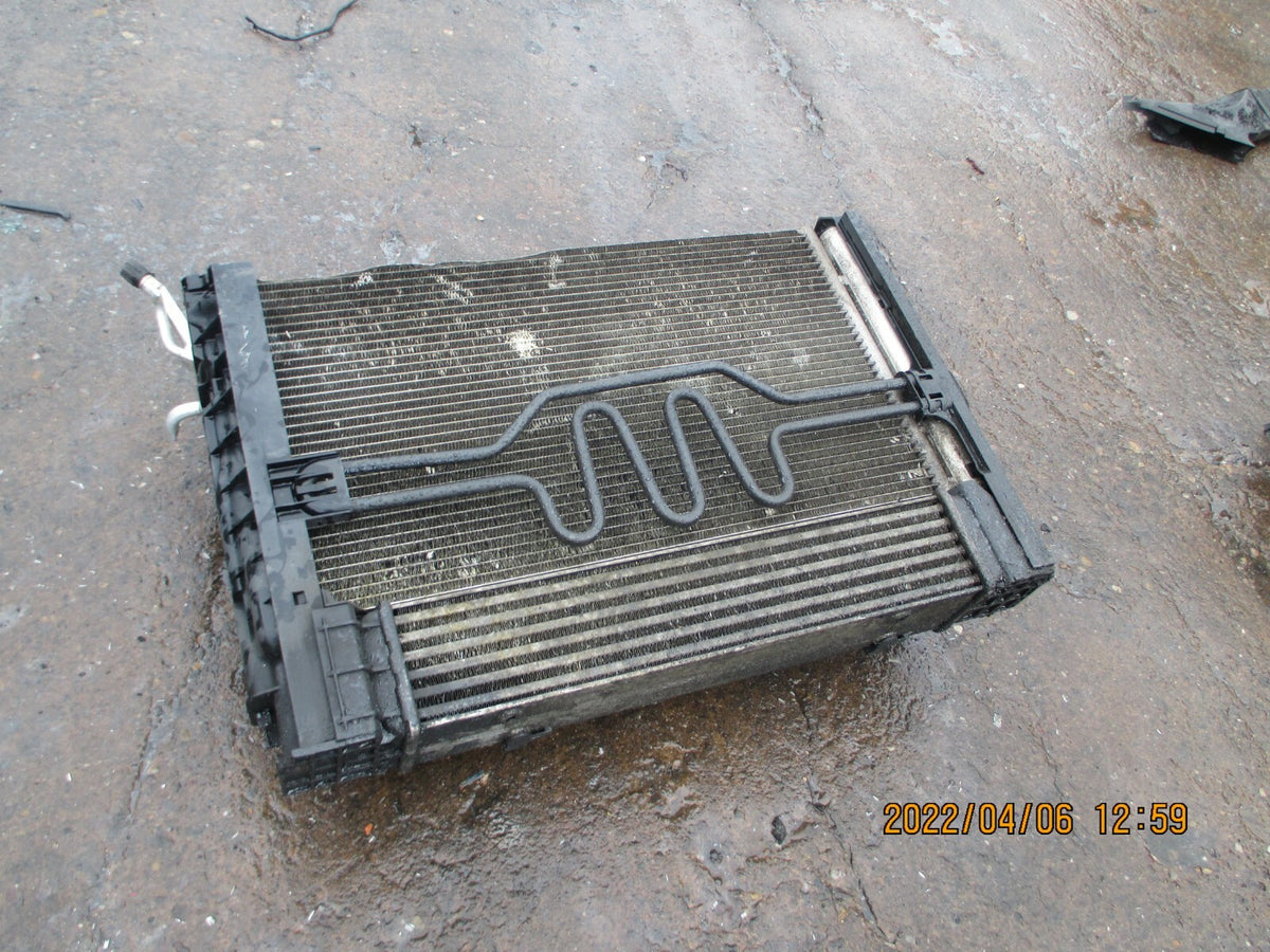 BMW 1 SERIES E87 2006 RAD PACK RADIATOR INTERCOOLER AIR CONDITIONING  RP 58