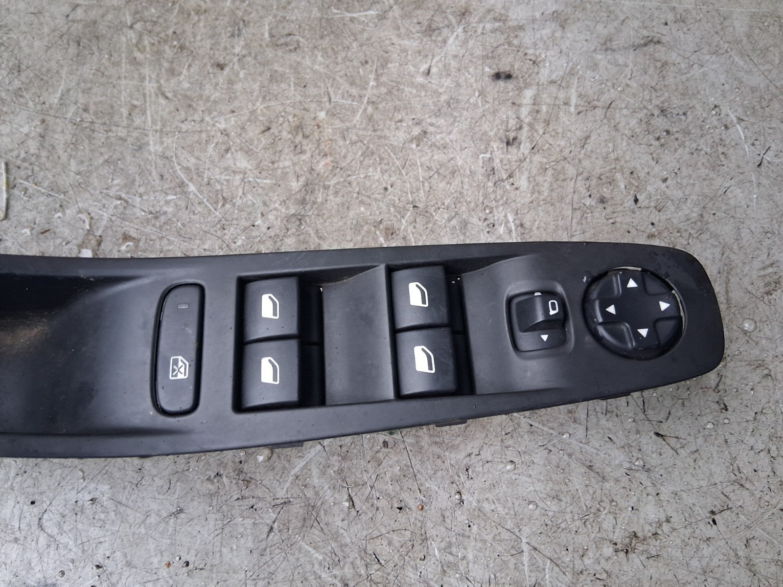 2018 VAUXHALL GRANDLAND X OSF DRIVER SIDE FRONT WINDOW CONTROL SWITCH 96788281ZD