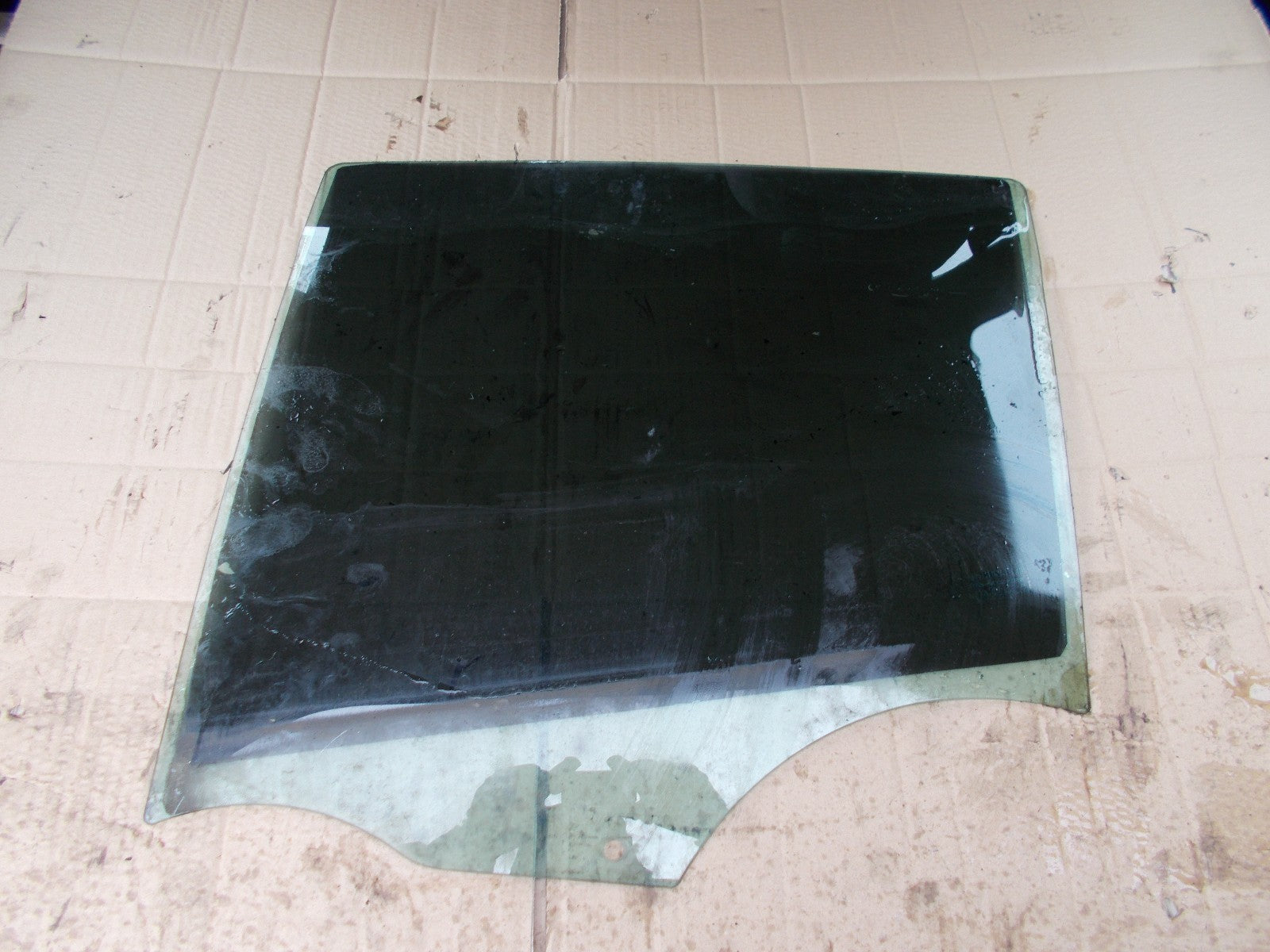2004 RENAULT MEGANE SCENIC NSR PASSENGER SIDE REAR WINDOW GLASS E243R000464
