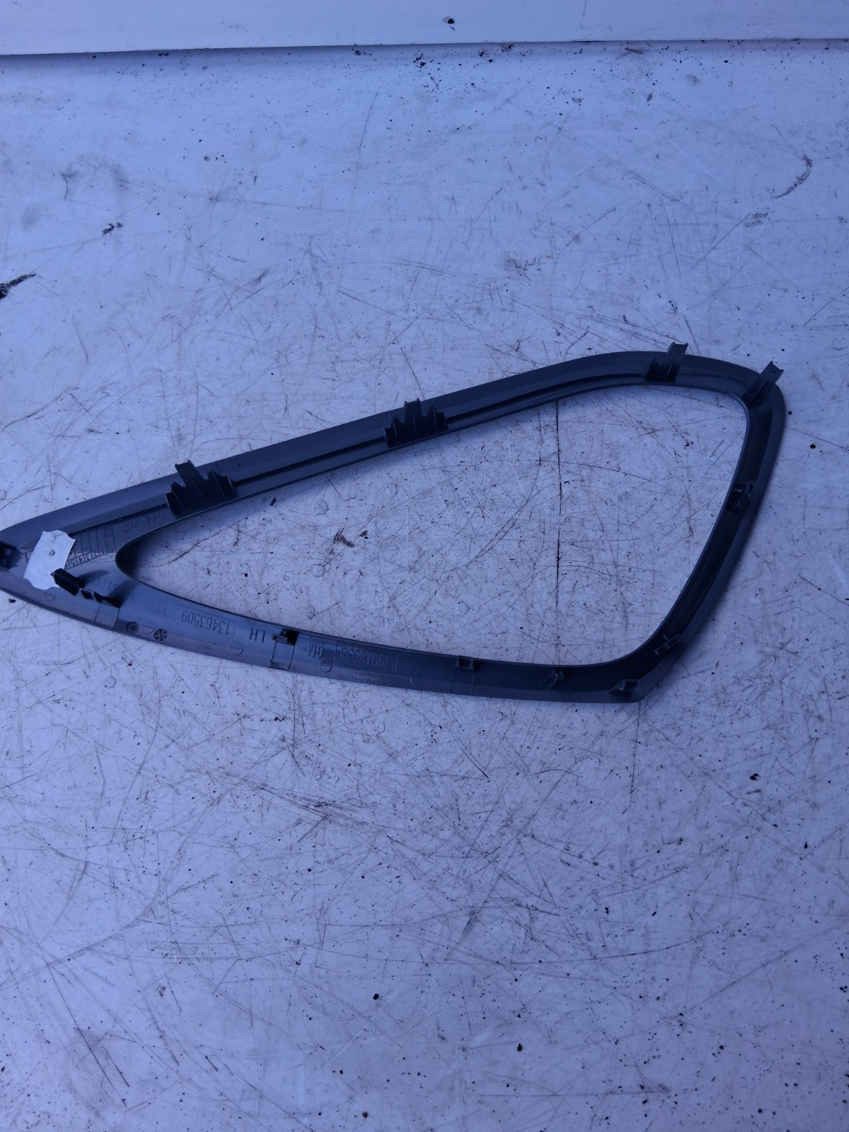 2024 VAUXHALL CROSSLAND NSF FRONT PASSENGER LEFT SIDE DOOR TRIM COVER 39018538