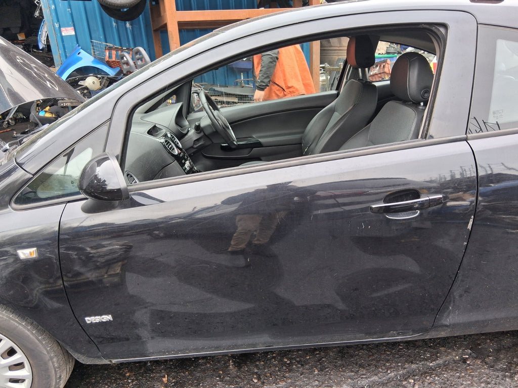 2009 VAUXHALL CORSA D 3 DOOR NSF PASSENGER SIDE LEFT COMPLETE DOOR BLACK