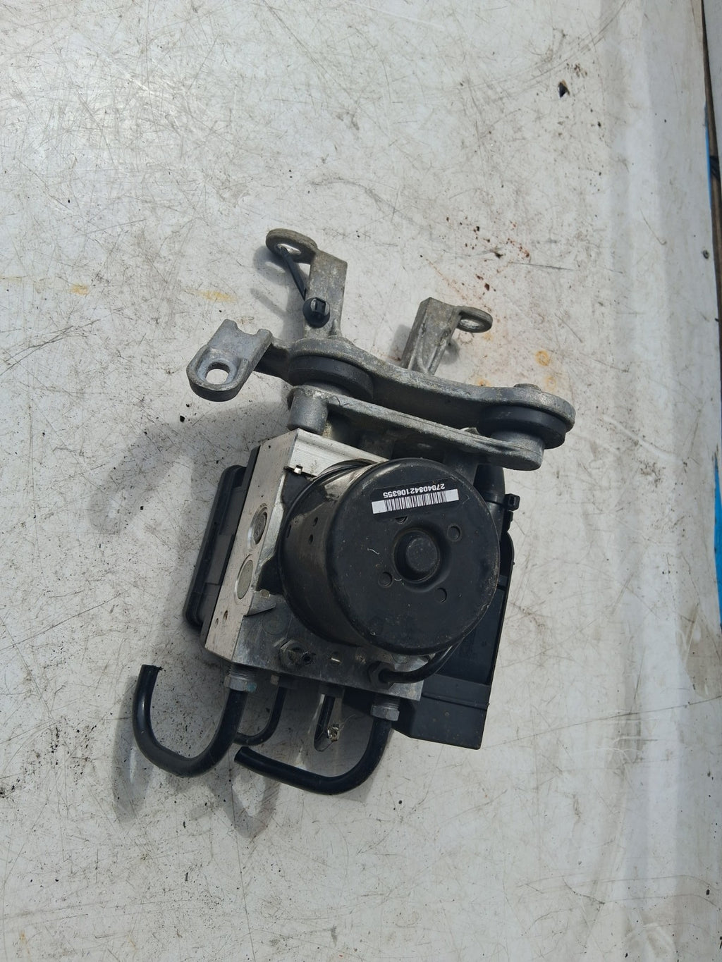 2015 MERCEDES BENZ C CLASS W204 2.1 DIESEL ABS PUMP MODULATOR A1724314312
