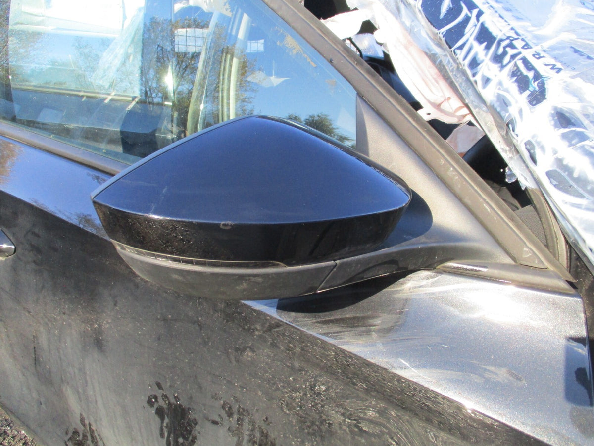 2023 SKODA OCTAVIA MK4 NX OSF DRIVER SIDE FRONT MANUALFOLD WING MIRROR BLACK