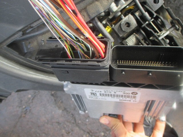 2012 BMW 5 SERIES F10 2.0 DIESEL ENGINE CONTROL MODULE UNIT ECU 8518477