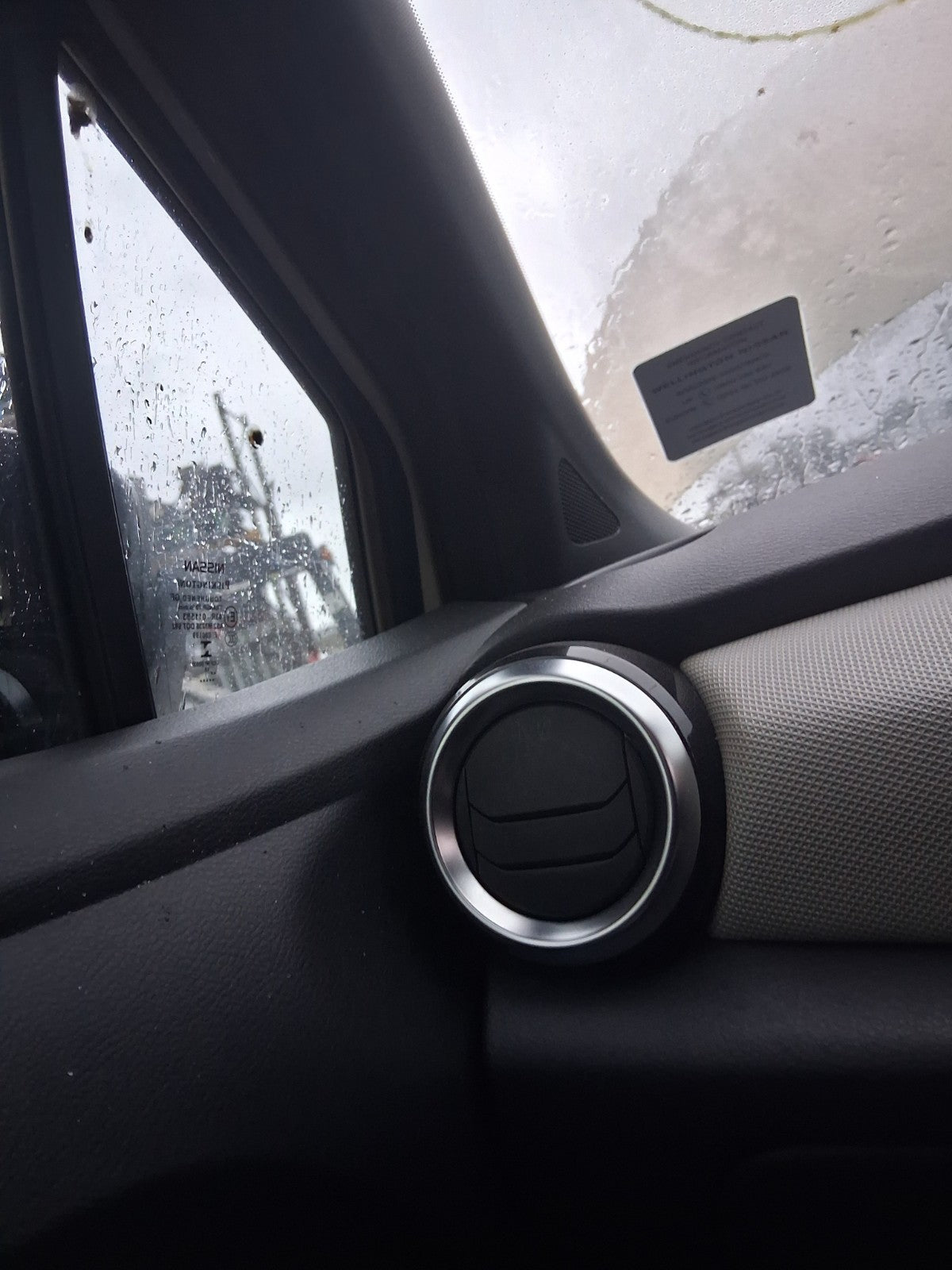 2018 NISSAN MICRA K14 NSF PASSENGER SIDE FRONT LEFT AIR VENT