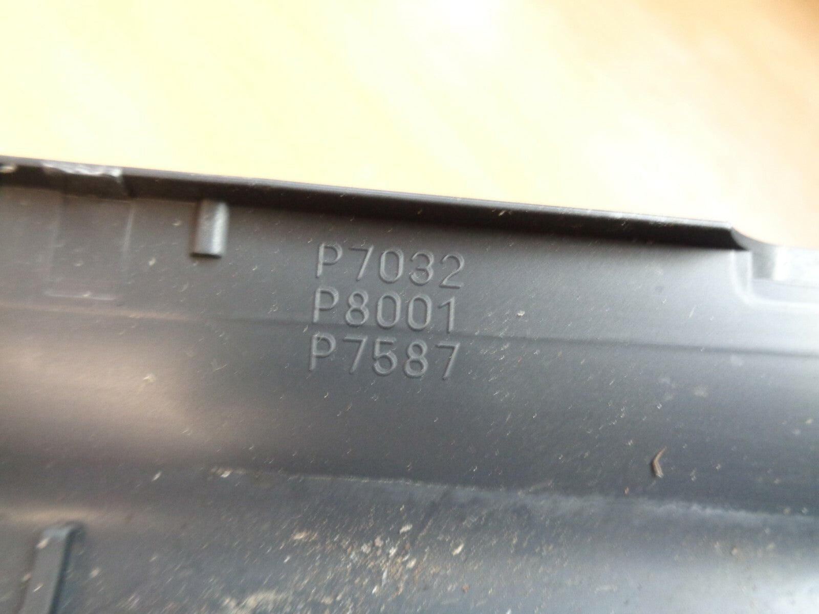 HONDA JAZZ MK3 2013 REAR BOOT TAILGATE 3RD HIGH LEVEL BRAKE LIGHT P7032 P8001