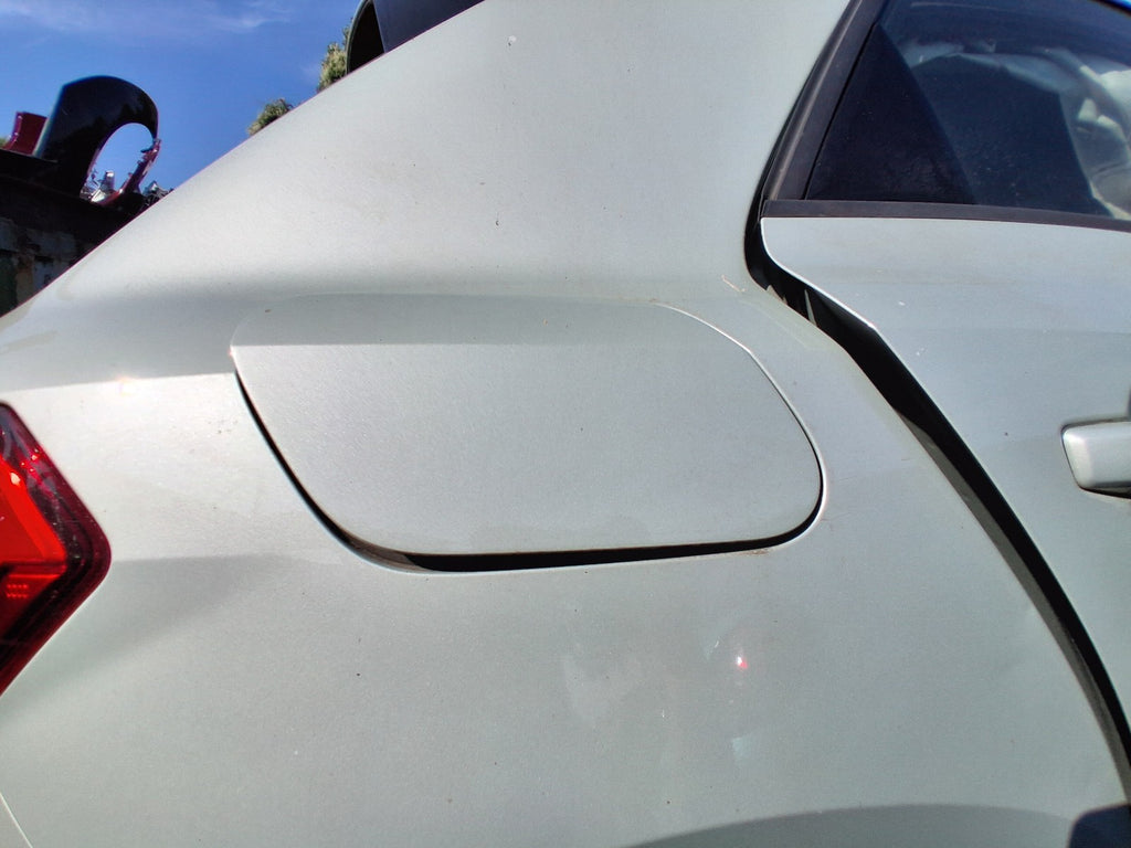 2023 AUDI A1 SPORT MK2 REAR FUEL FILLER FLAP DEW SILVER METALLIC LX7E X7E
