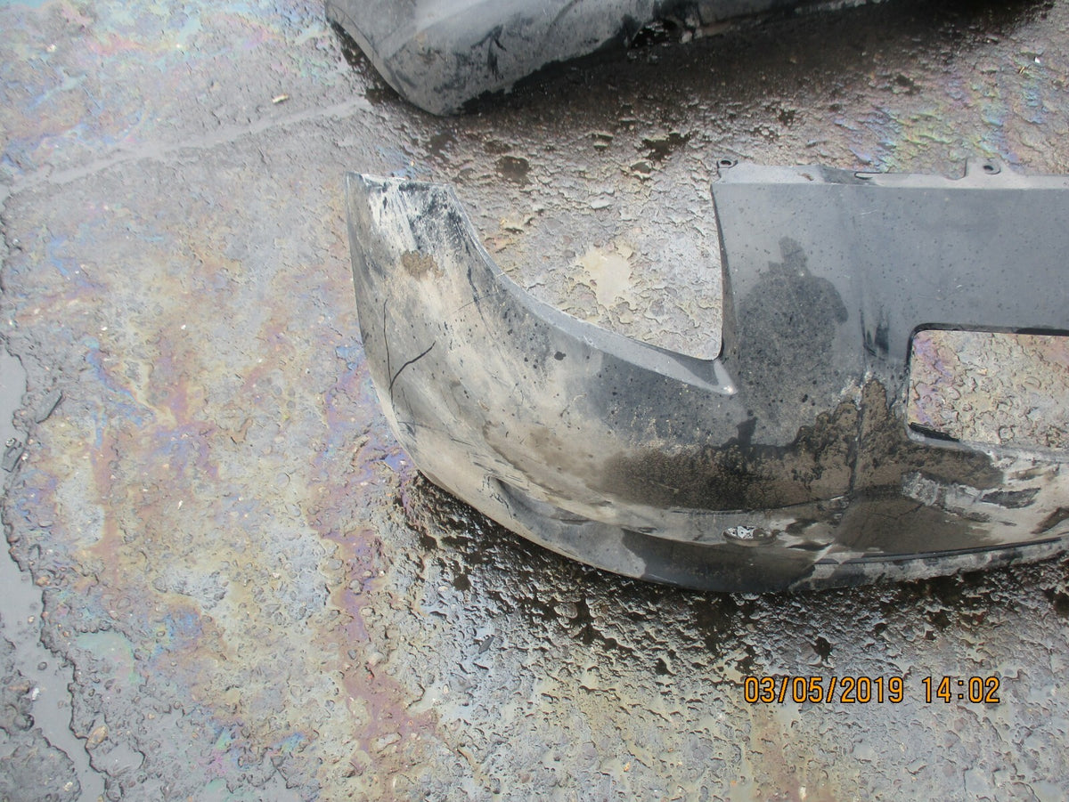 TOYOTA AURIS MK1 COMPLETE FRONT BUMPER BLACK