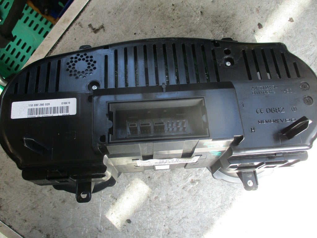 SEAT LEON MK2 1.6 SPEEDO METER INSTRUMENT CLUSTER 110080280029