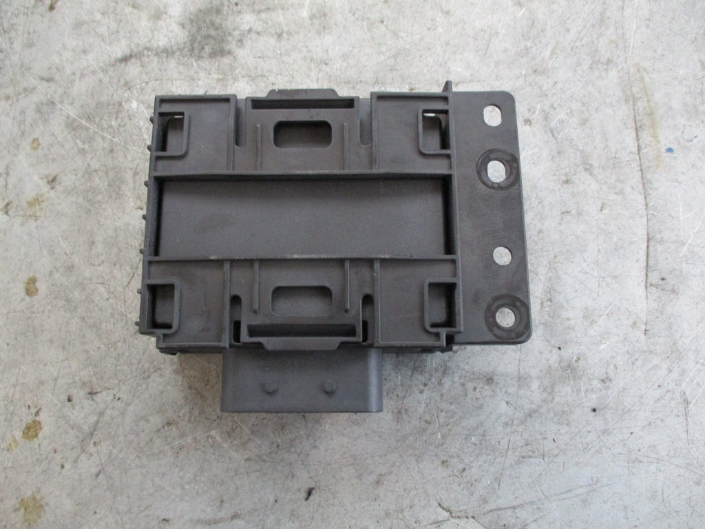 VOLKSWAGEN GOLF 5K (MK6) VOLTAGE STABILISER CONTROL MODULE 3AA919041A