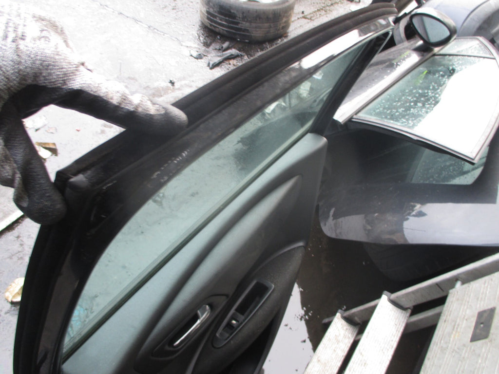 CITROEN C4 MK1 2007 OSR DRIVER SIDE REAR BARE DOOR BLACK