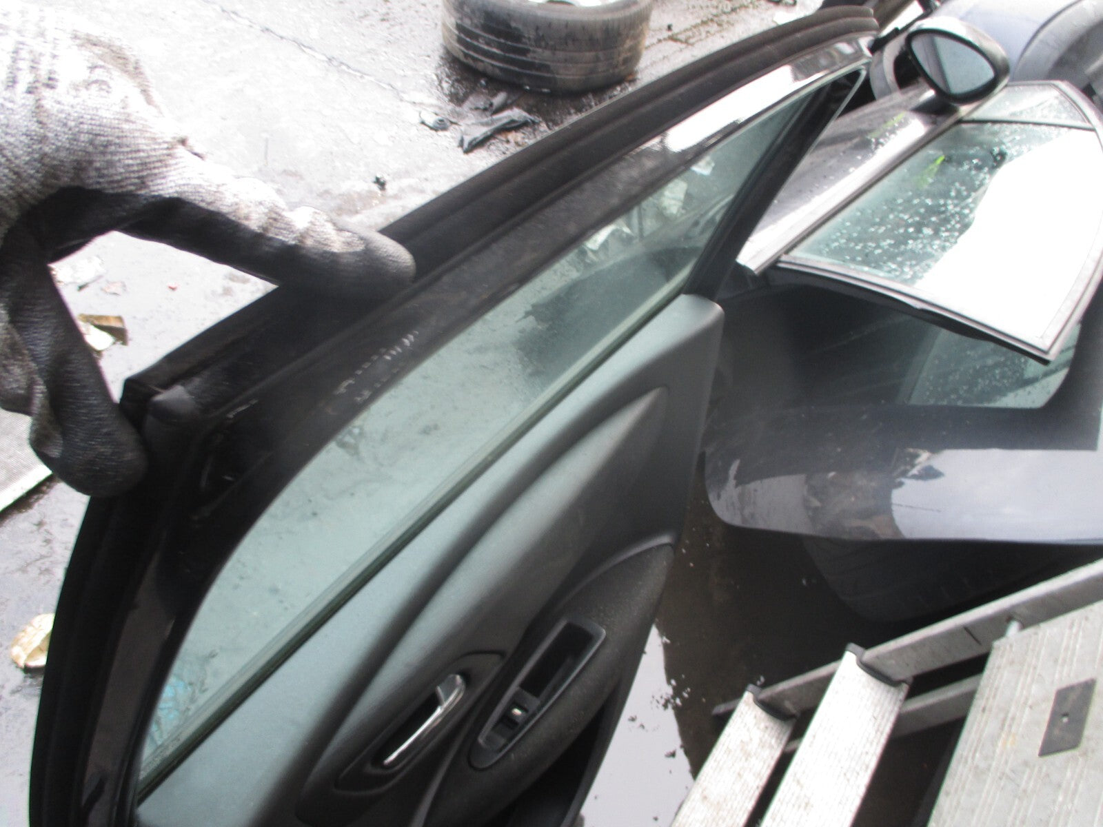 CITROEN C4 MK1 2007 OSR DRIVER SIDE REAR BARE DOOR BLACK