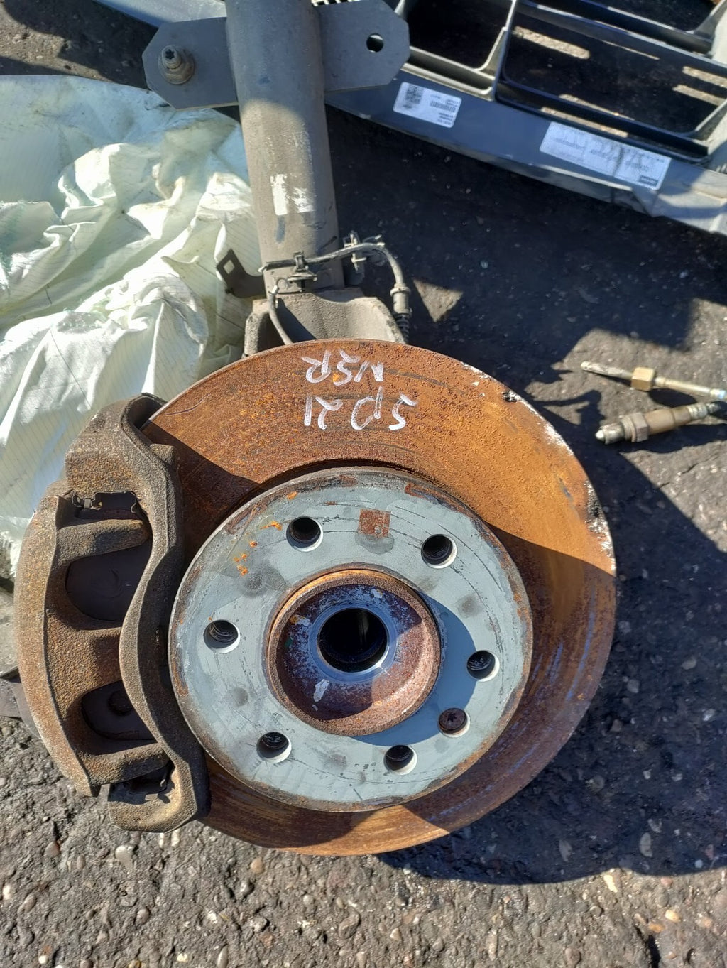 2021 MERCEDES SPRINTER W907 2.0 DIESEL NSF PASSENGER FRONT WHEEL HUB CALIPER