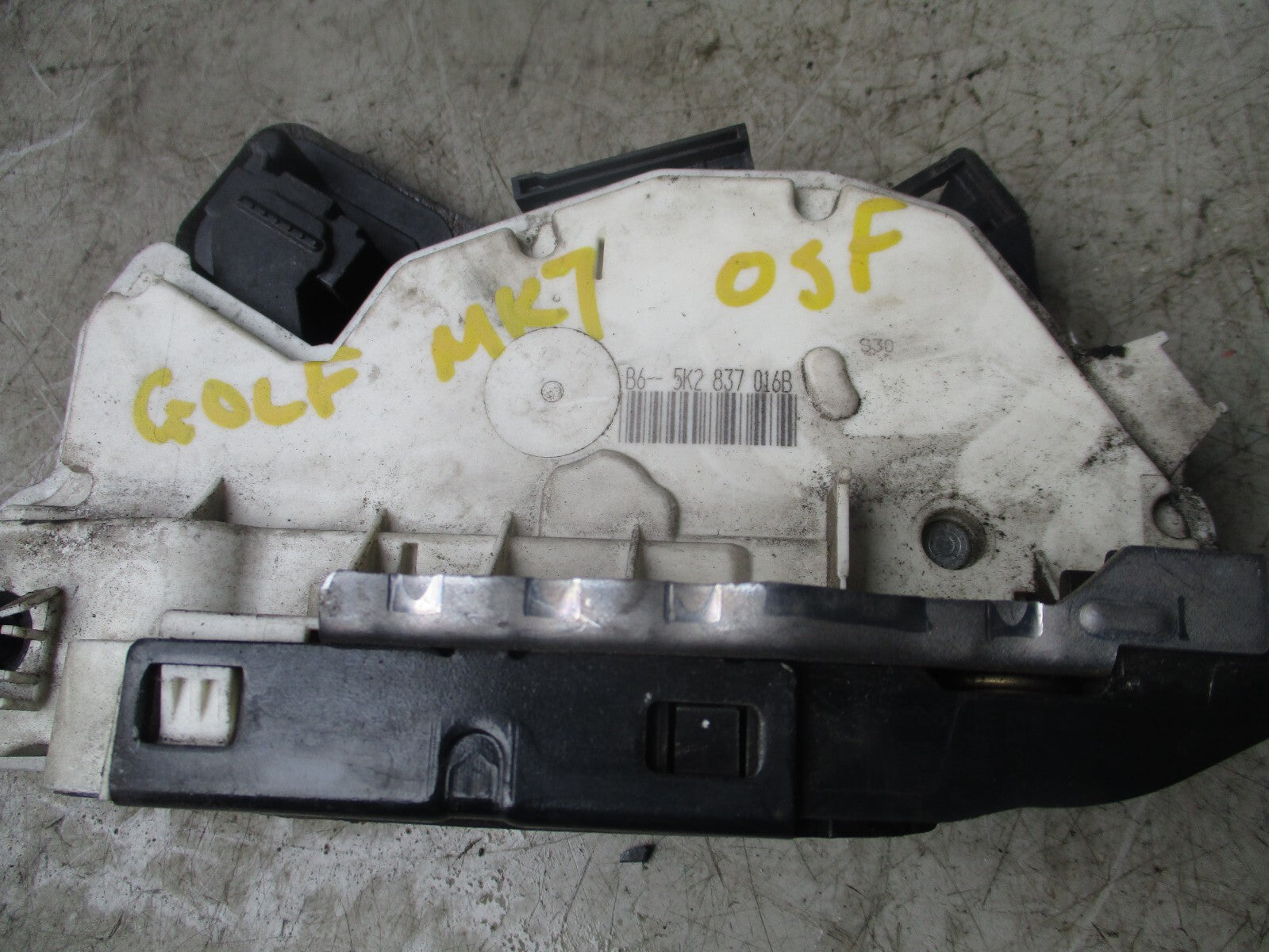 VW VOLKSWAGEN GOLF MK7 OSF DRIVERS SIDE FRONT DOOR LOCK MECH 865K2837016B
